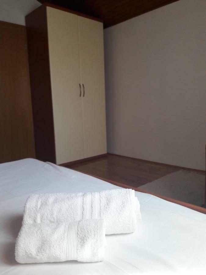 Small Apartment Merica Novalja Ngoại thất bức ảnh